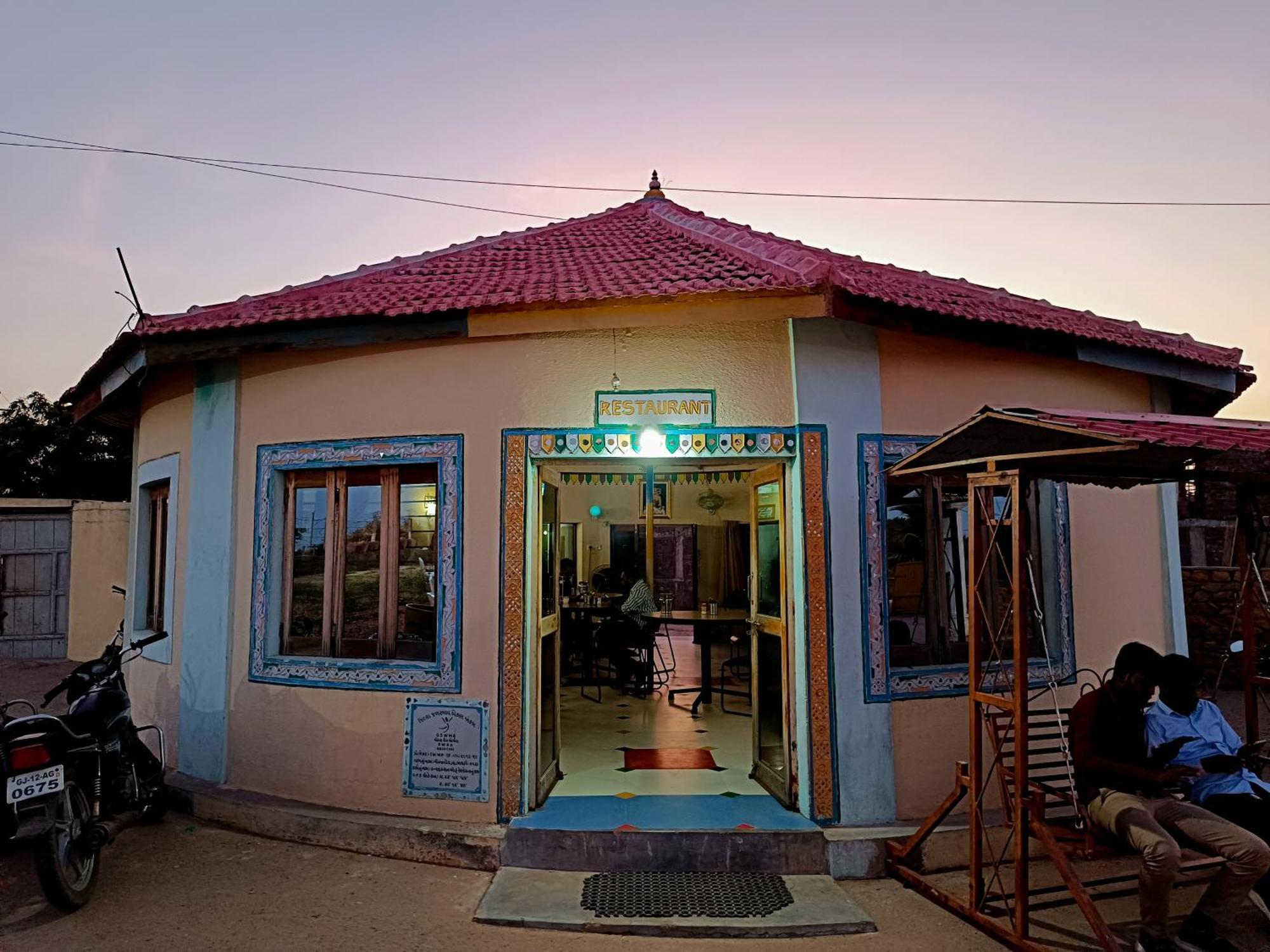 Dholavira Tourism Resort Екстер'єр фото